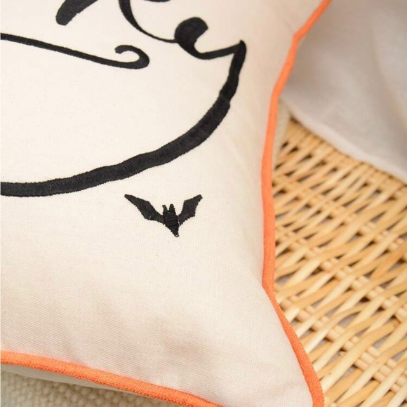 NEW ITEM! Halloween Cushion Cover 18x18 COVER ONLY! - Picture 2 of 4